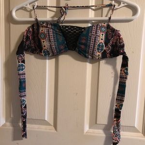 O’Neill swim top